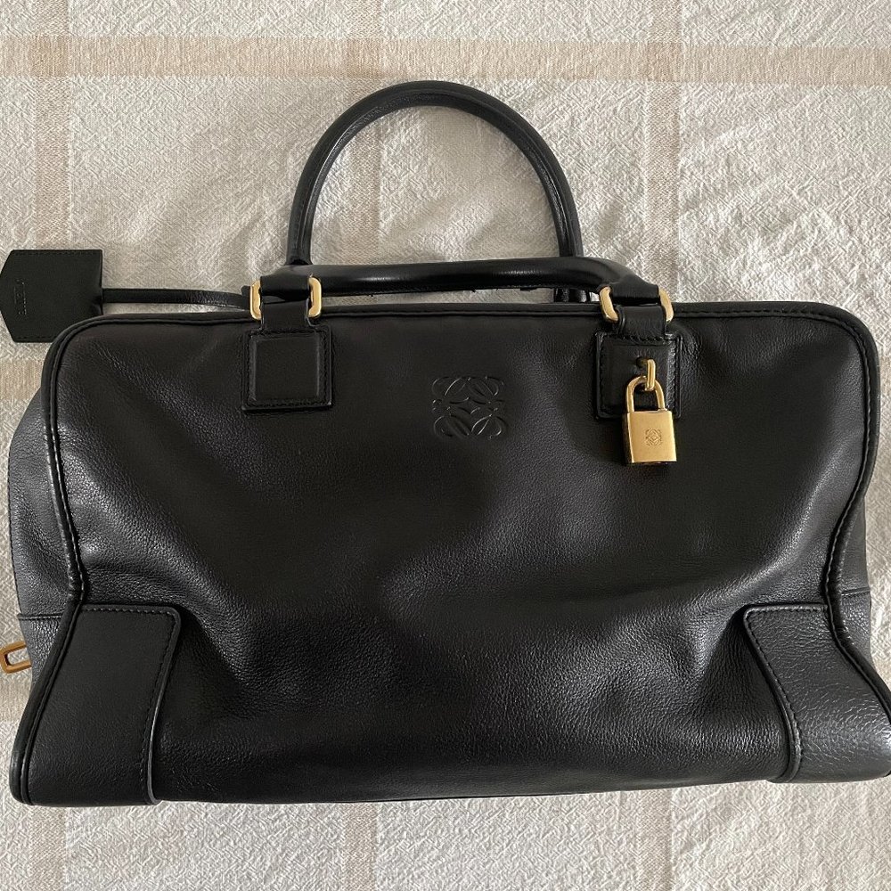 LOEWE Anagram Amazona Tote Hand Bag Black leather Gold hardware with Dust Bag
